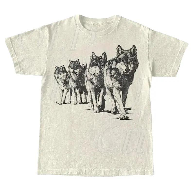 Vintage Wolf 90s Graphic Shirt Wolf Lovers Retro Tee 2000s Nature Shirt Vintage Unisex Oversize Tee Cute Wolf Gift Beige Shirt